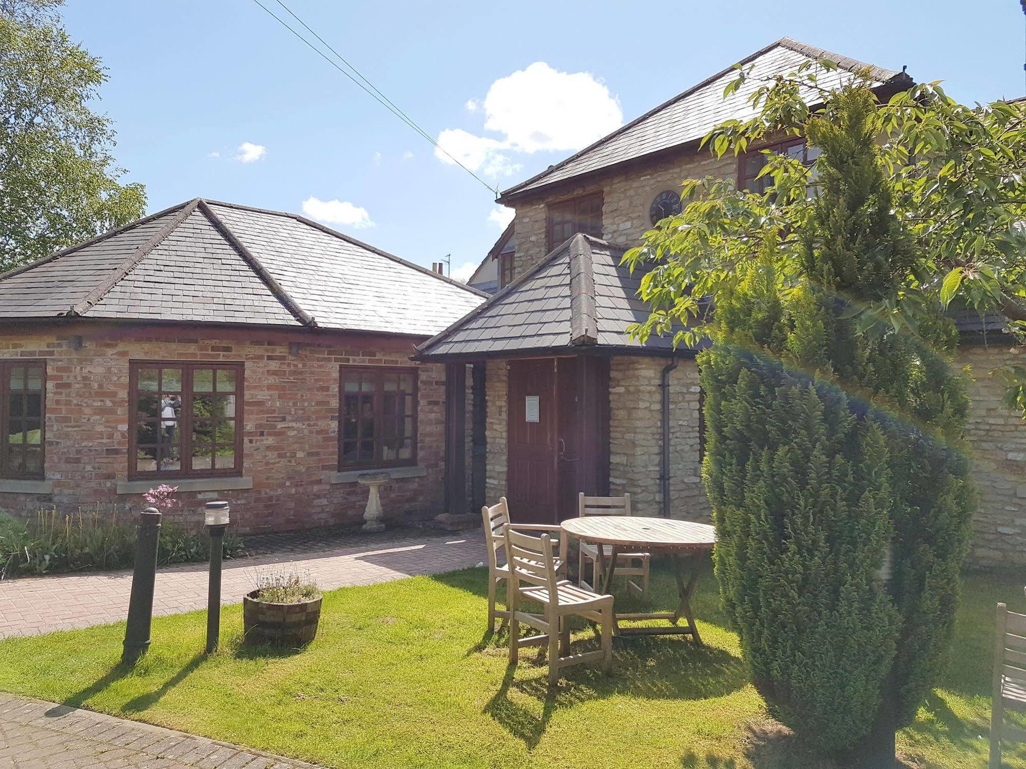 Roade House Hotel Northampton Dış mekan fotoğraf